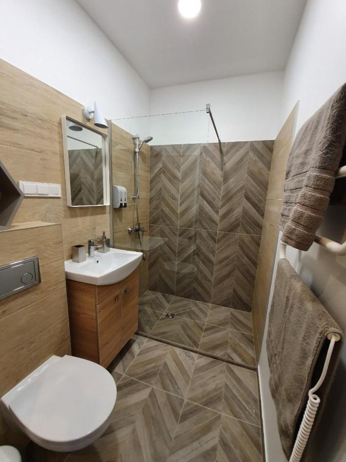 קובנה Oak House Apartments מראה חיצוני תמונה