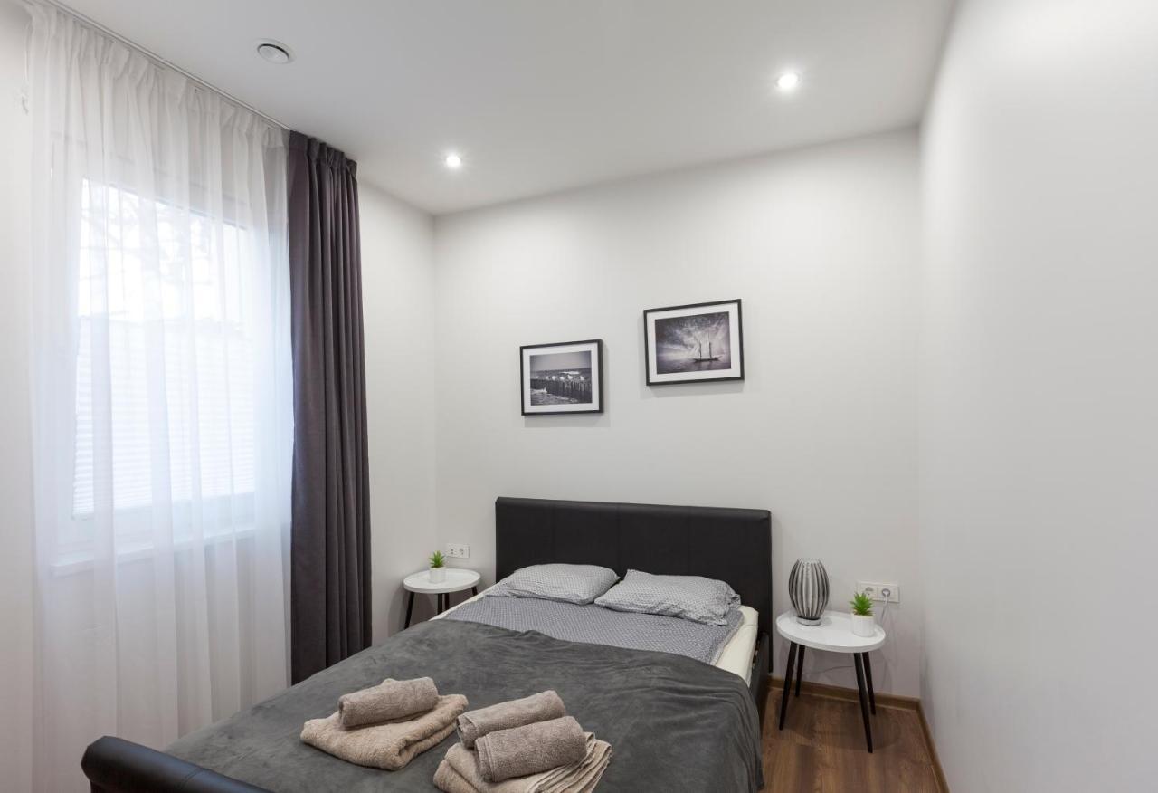 קובנה Oak House Apartments מראה חיצוני תמונה