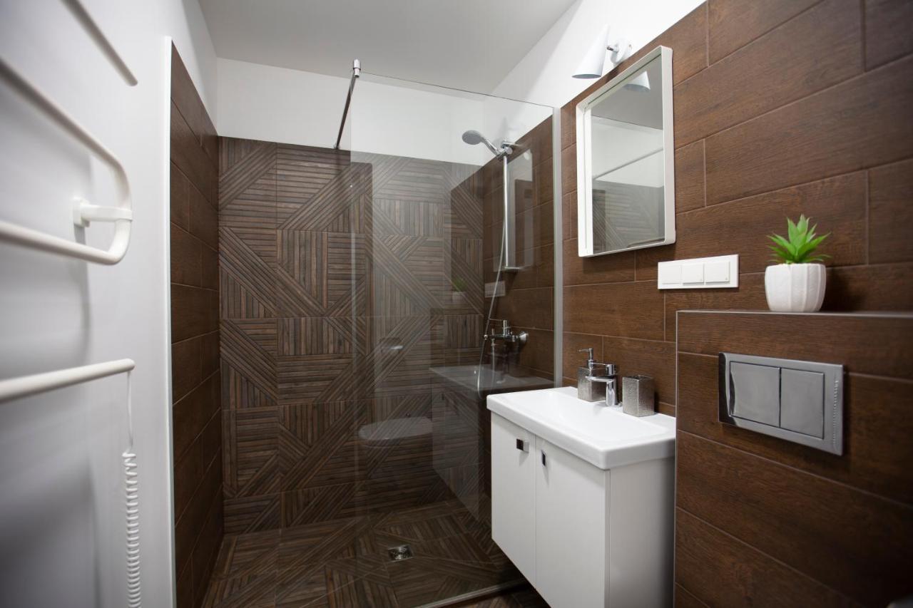 קובנה Oak House Apartments מראה חיצוני תמונה